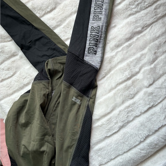 Victoria’s Secret PINK Leggings Bundle - Picture 13 of 14